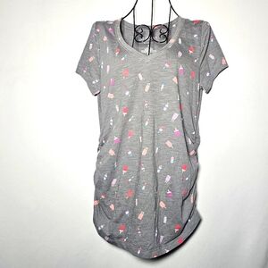 A: Glow gray multicolor popsicle Maternity tee small